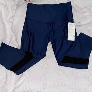 Sports Capri Legging by Delie Fajate